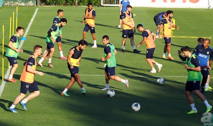 Transferde bombalar patlıyor! Dünya yıldızı Fenerbahçe'ye...