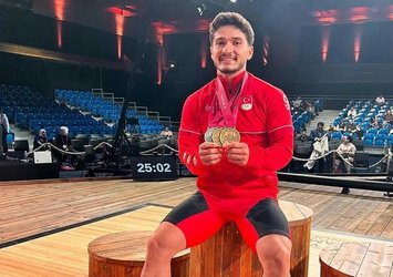 Muhammet Furkan Özbek dünya şampiyonu!