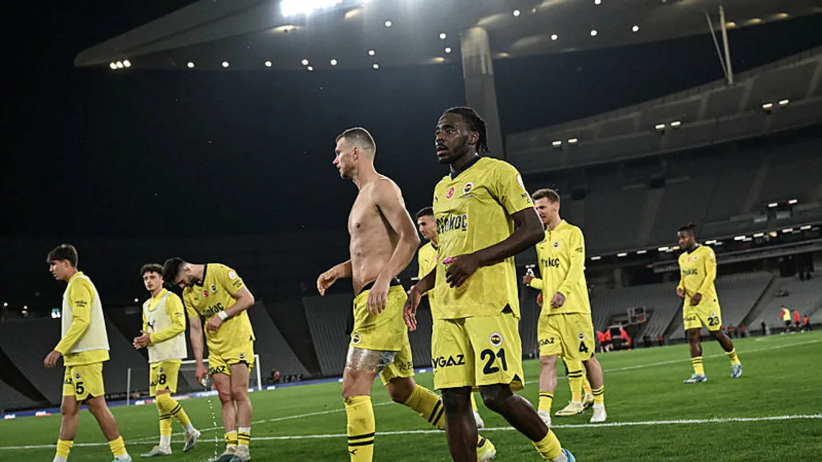 Fenerbahçe yarı final için sahaya çıkıyor!