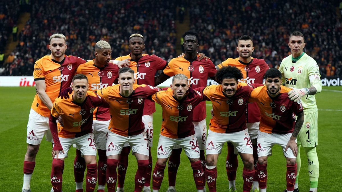Galatasaray'da flaş kadro kararı! Kasımpaşa maçında... Galatasaray'da flaş kadro kararı! Kasımpaşa maçında...