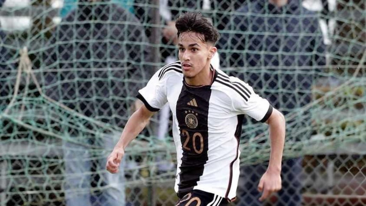 TRANSFER HABERLERİ | Galatasaray'a gurbetçi yetenek! Almanya'dan gelecek TRANSFER HABERLERİ | Galatasaray'a gurbetçi yetenek! Almanya'dan gelecek