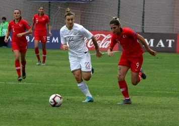 Milliler farklı kaybetti!