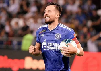 Despotovic Fırtına'ya koşuyor
