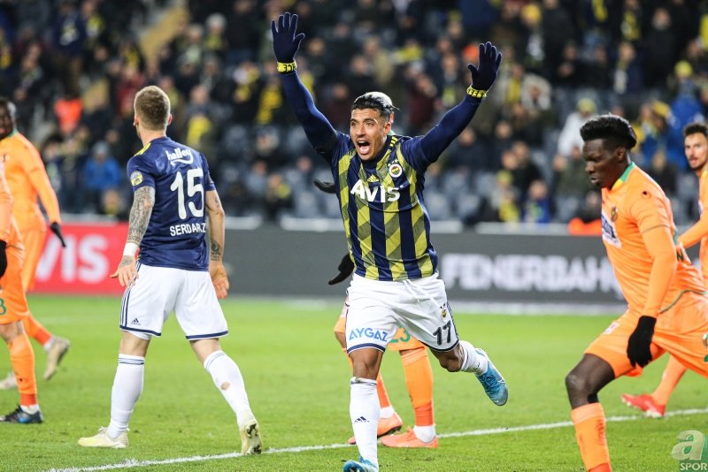 Spor yazarları Fenerbahçe-Alanyaspor maçını değerlendirdi