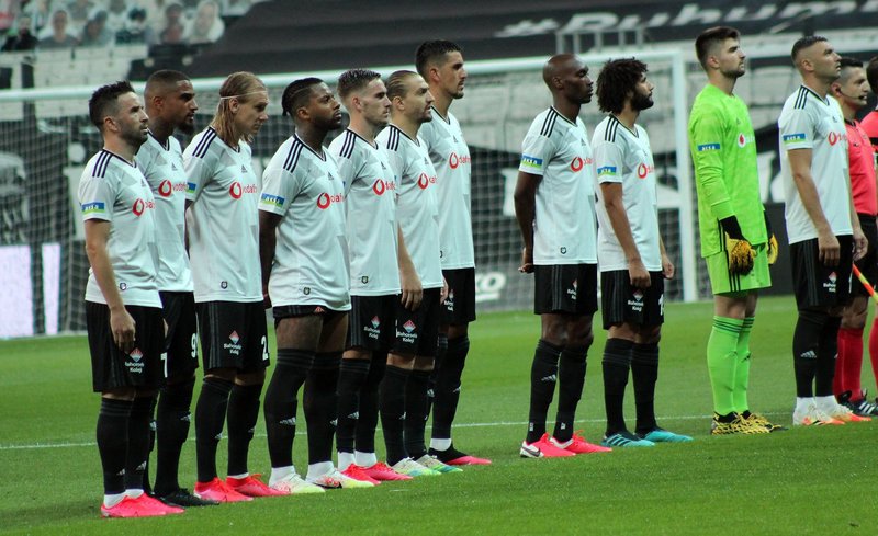 Beşiktaş’ta Kevin-Prince Boateng takımdan ayrıldı