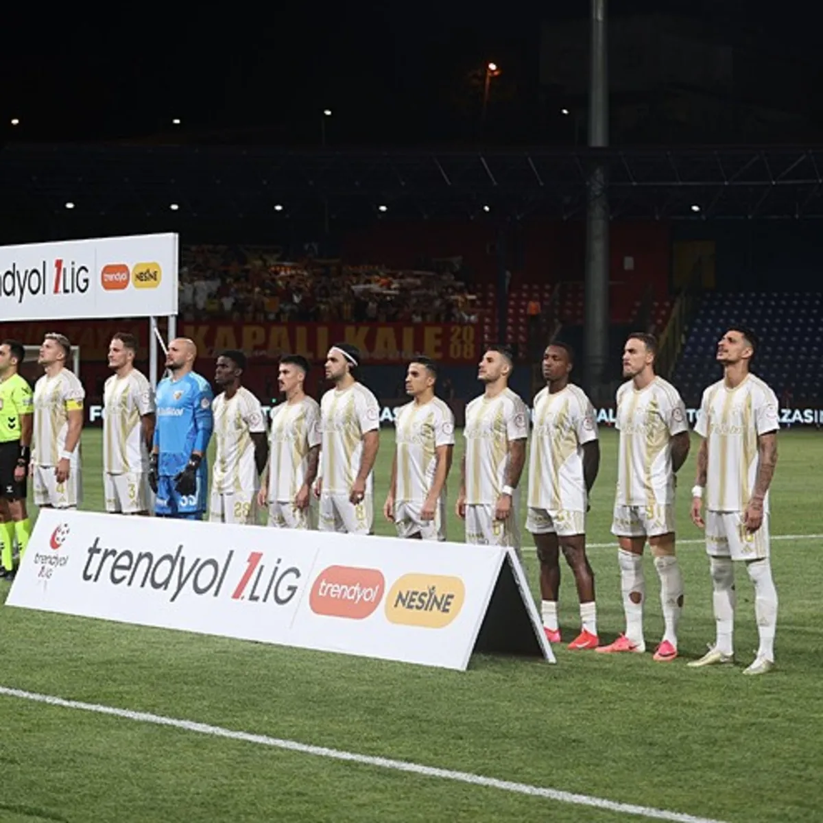 Kayserispor'a FIFA'dan 'öde-kaldır' yasağı