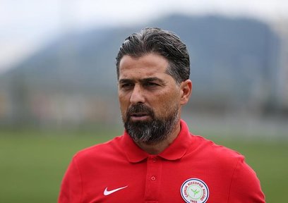 İlhan Palut’tan Emirhan Topçu açıklaması!