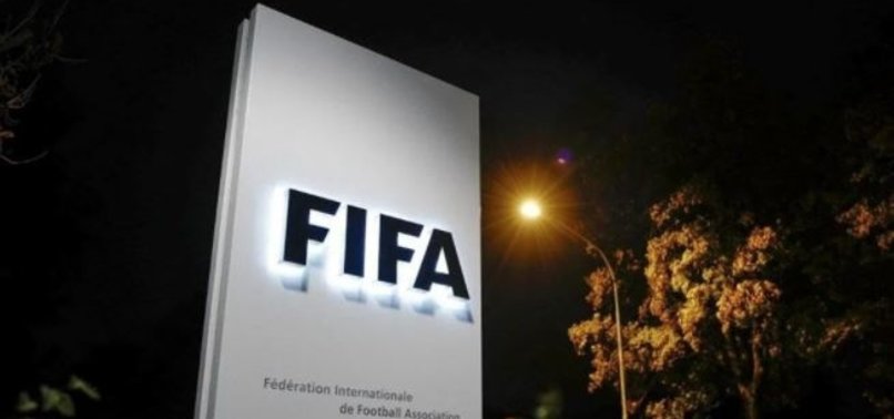 Futbolda devrim değişiklik! Yarı otomatik ofsayt sistemi kullanılmaya başlandı