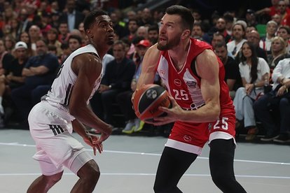 Avrupa’nın en büyüğü Olympiakos!