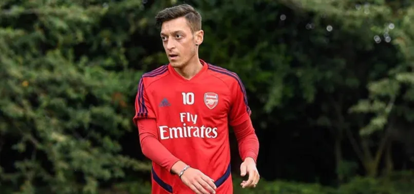 Mesut Özil'e 5 ülkeden teklif! Fenerbahçe...