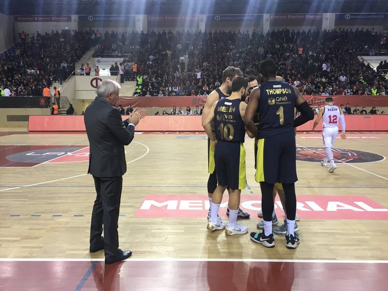 Fenerbahçe Doğuş, Eskişehir Basket’i farklı geçti