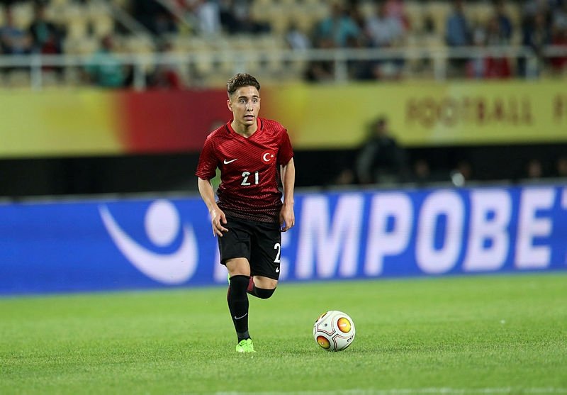 Emre Mor o takım ile anlaştı