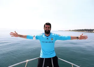 Volkan Demirel'e büyük şok!