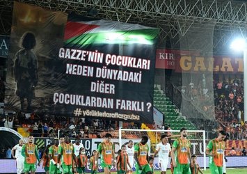 Alanyaspor taraftarından Gazze'ye destek!