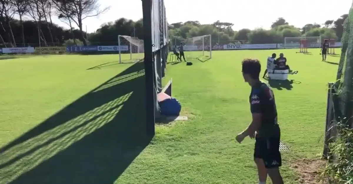 Eljif Elmas antrenmanda klasını konuşturdu
