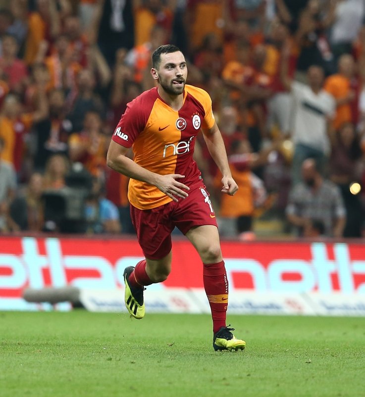 Galatasaray’da Sinan Gümüş depremi! F.Bahçe ile görüştü...