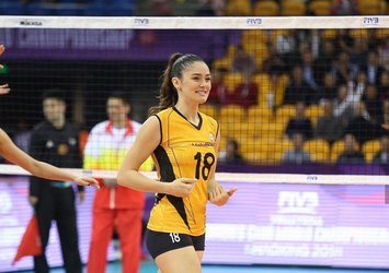 Milli voleybolcu Zehra'dan Ronaldo itirafı!