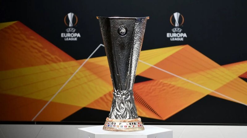 uefa-avrupa-ligi-kura-cekimi-ne-zaman-saat-kacta-ve-hangi-kanalda-iste-galatasaray-ve-fenerbahcenin-muhtemel-r-1738307974950.jpeg
