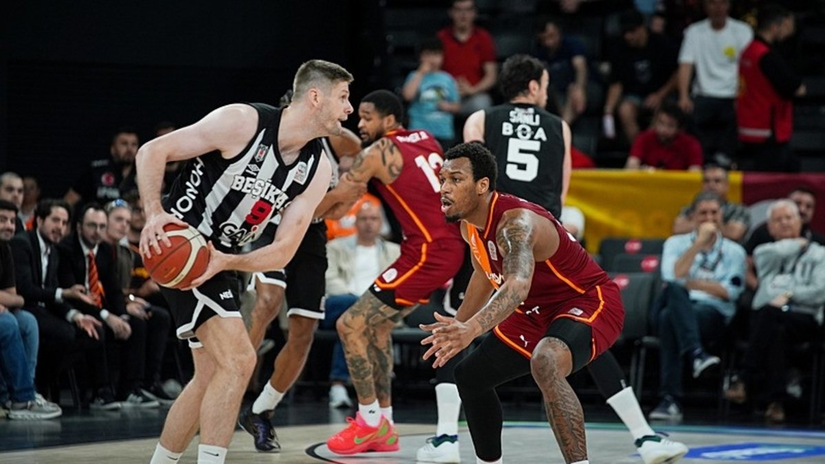 Beşiktaş GAİN ile Galatasaray MCT Technic yarı final için parkeye çıkacak!