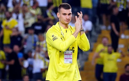 Fenerbahçe Dominik Livakovic ile sözleşme imzaladı