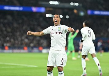 A. Villa'dan kritik 3 puan!