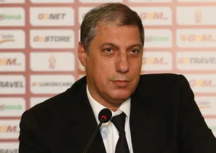 Levent Nazifoğlu'ndan Mete Kalkavan'a sert sözler!