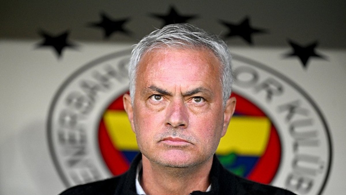 Jose Mourinho: Oynamayı hak eden... Jose Mourinho: Oynamayı hak eden...