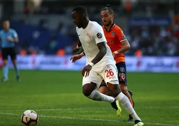 Cissokho Antalya’da kalmak istiyor