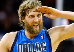 Dirk Nowitzki NBA tarihine geçti!