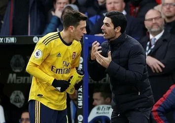 Arteta'dan Mesut'a flaş yanıt!
