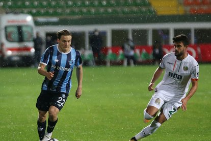 Adana Demirspor Alanyaspor’u devirdi!