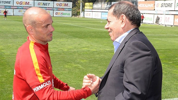 Galatasaray’da Wesley Sneijder dönemi sona eriyor