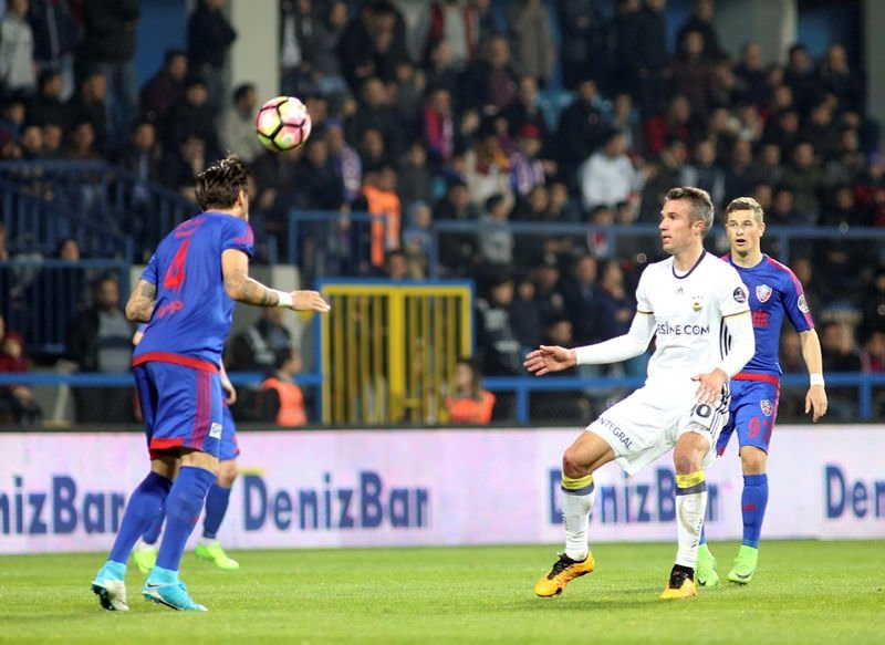 Fenerbahçe’de gidecek isimler belli oluyor