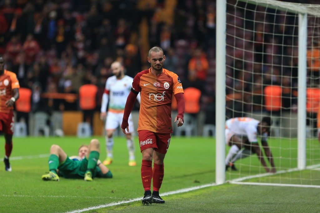 Wesley Sneijder’e Çin’den teklif var