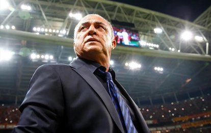 Fatih Terim’e büyük ödül! Altın Ayak Efsaneler Ödülü’nü aldı