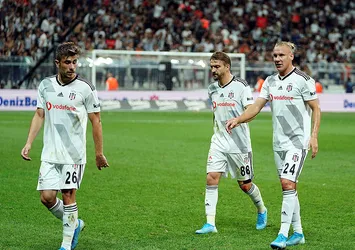 Beşiktaş'ta defans hattı çöktü!