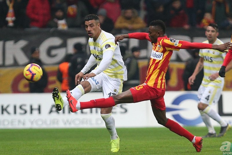 Fenerbahçe’den Mensah harekatı