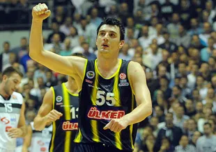 G.Saray, Fenerbahçeli oyuncuyu gündemine aldı