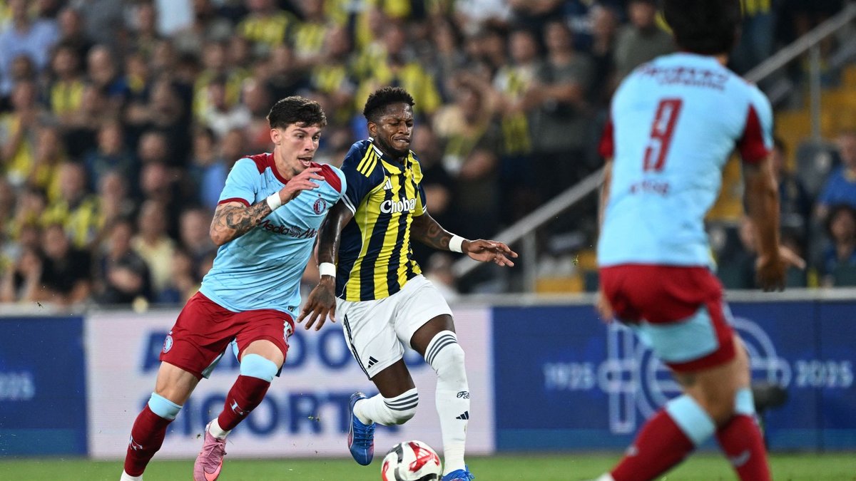 Fenerbahçe'nin golü ofsayta takıldı