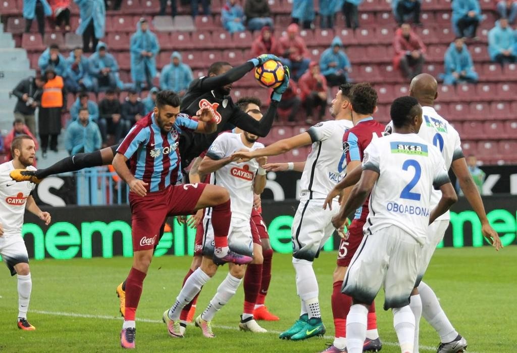 Trabzonspor-Çaykur Rizespor maçından kareler