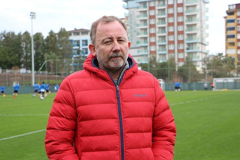 Beşiktaş’ta Mark Hughes operasyonu