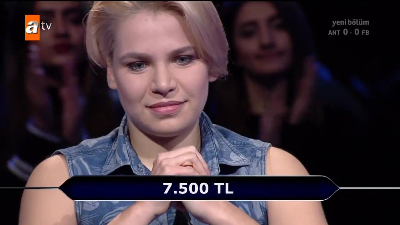 Kim Milyoner Olmak İster 796. bölüm soru ve cevapları | Futbol sorusu geceye damga vurdu