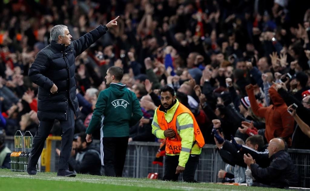 Manchester United - Fenerbahçe maçından kareler