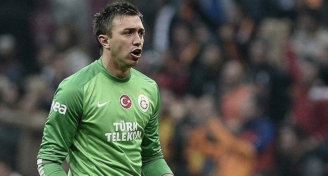 Taffarel resmen açıkladı! ’Muslera sezon sonu...’