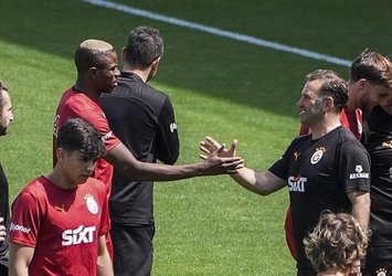 Okan Buruk açıkladı: Osimhen...
