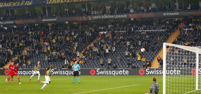 Fenerbahçe - Antwerp maçında Enner Valencia penaltı kaçırdı! İşte o anlar