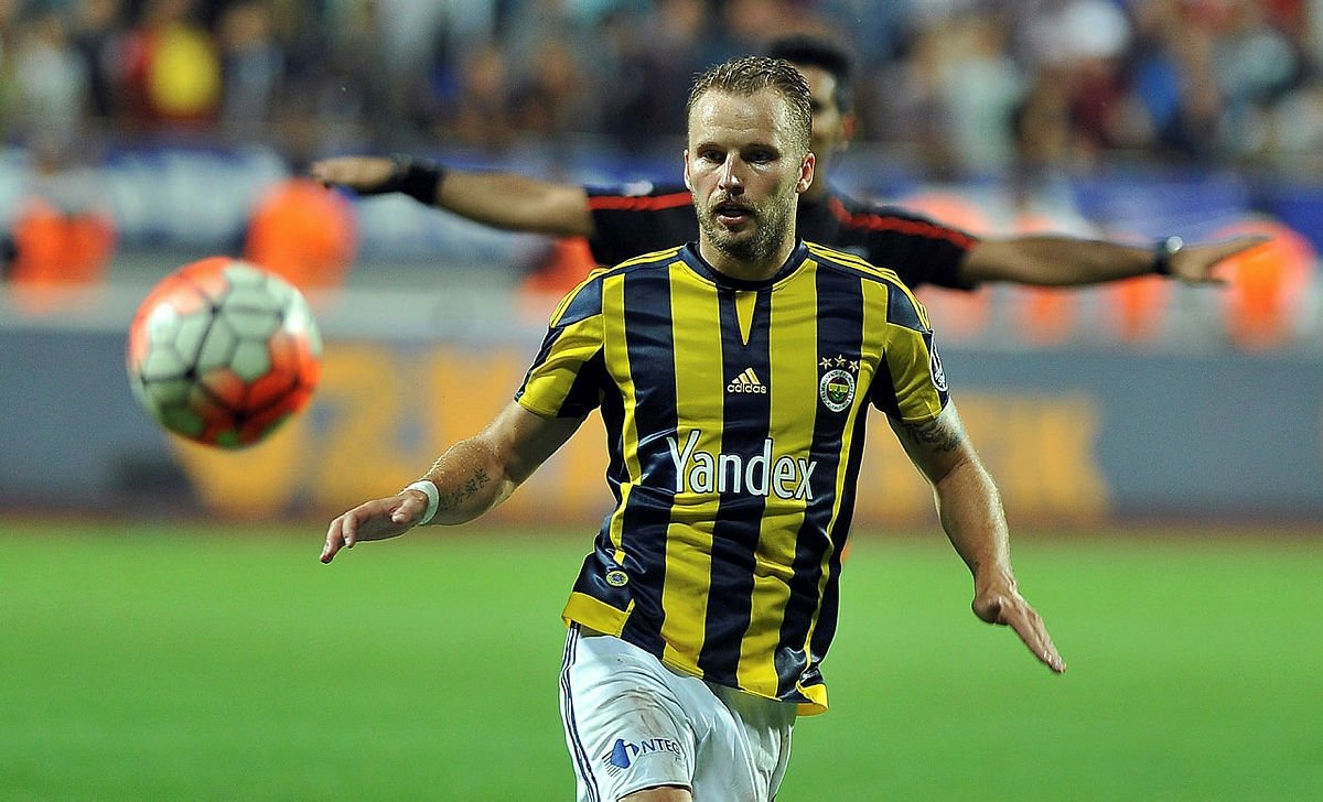 Emenike’den Ersun Yanal’a 11 desteği!