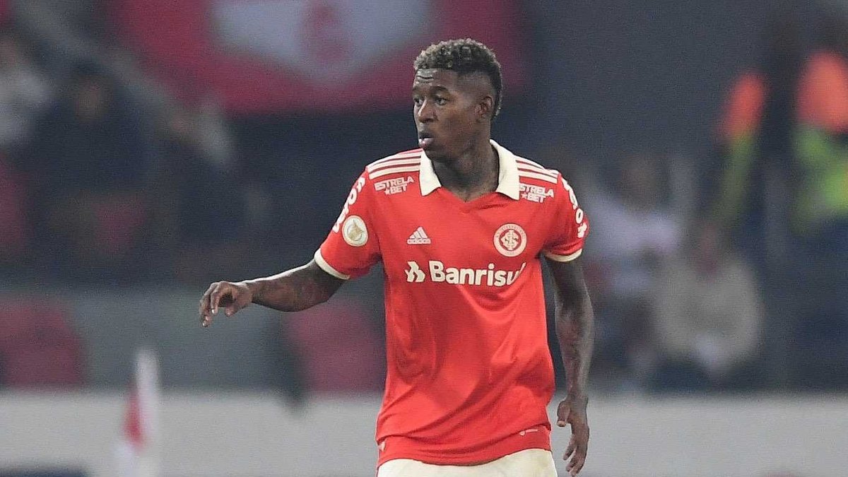TRANSFER HABERİ: Galatasaray'dan Vitao bombası! İşte istenen bonservis bedeli TRANSFER HABERİ: Galatasaray'dan Vitao bombası! İşte istenen bonservis bedeli