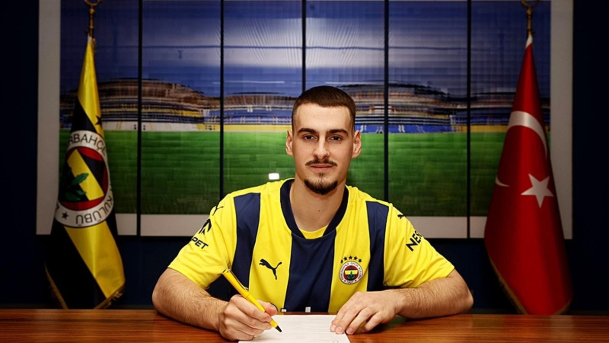 TRANSFER HABERİ: Fenerbahçe'de Ognjen Mimovic şoku! Bunu kimse beklemiyordu TRANSFER HABERİ: Fenerbahçe'de Ognjen Mimovic şoku! Bunu kimse beklemiyordu