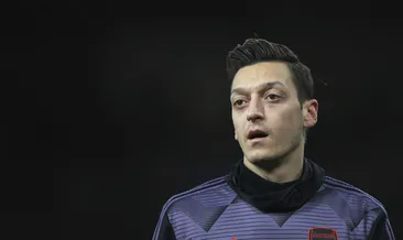Takım arkadaşından Mesut Özil'e destek!